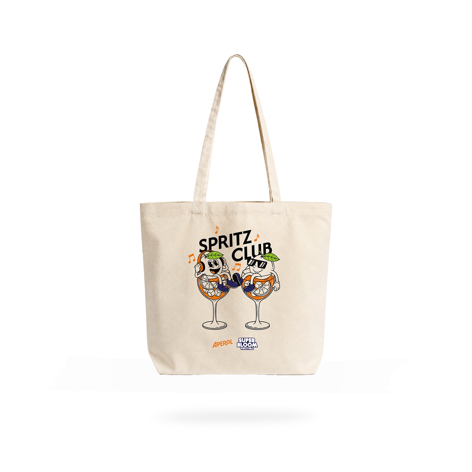 Aperol x SUPERBLOOM Tote Bag beige avec deux verres Aperol Spritz animés et le texte "SPRITZ CLUB".